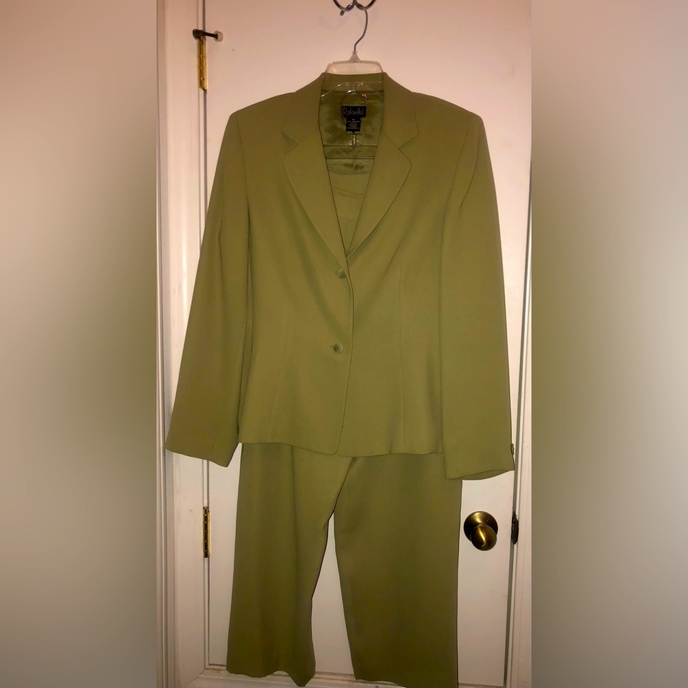 Womens pants suit